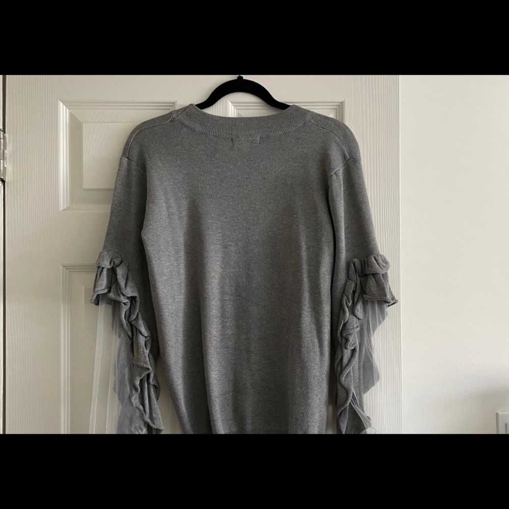 Gray long sleeve mesh top - Picture 5 of 6